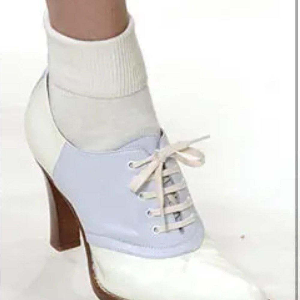 Ralph Lauren vintage Two-Tone Cream Lace-Up boots Heels sz 7 - Picture 12 of 12